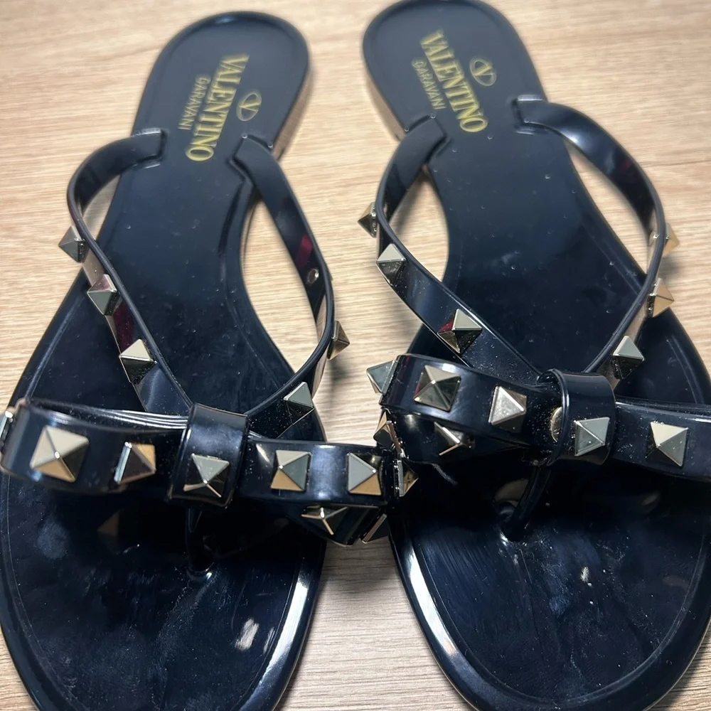 Valentino Black Jelly Sandals with Gold Rockstud Bow - Picture 1 of 6